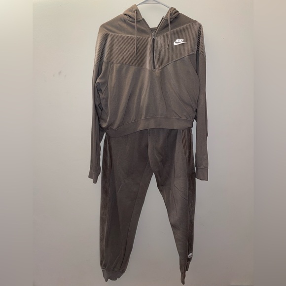 Nike sweat set